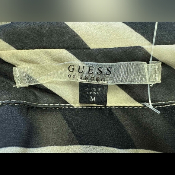 Guess Sheer Long Sleeve Top Striped Creme Black Size Medium EUC - Picture 8 of 9